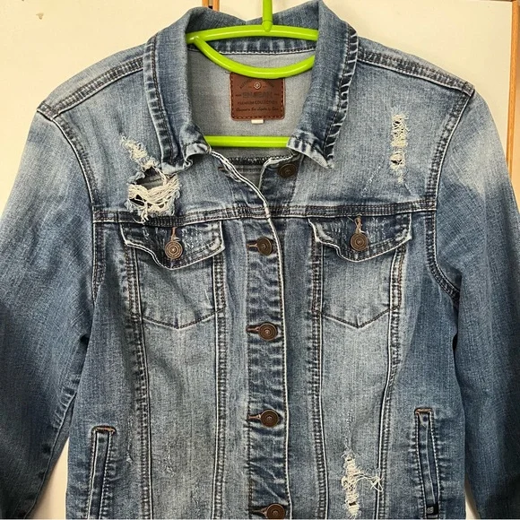 Distressed Denim Jacket - Picture 4 of 7
